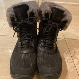 Black UGG winter boots, size US 9